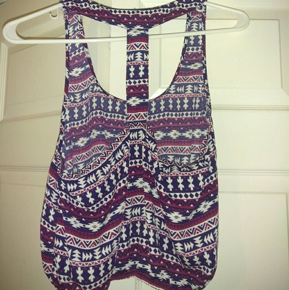 Cropped Top - Picture 2 of 2